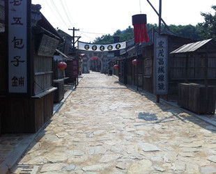 JP(gun)|Ӱءɽ|uɽϠ܇(ch)܇(ch)eһ